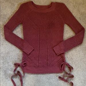 Maroon sweater